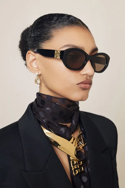 Look 8
